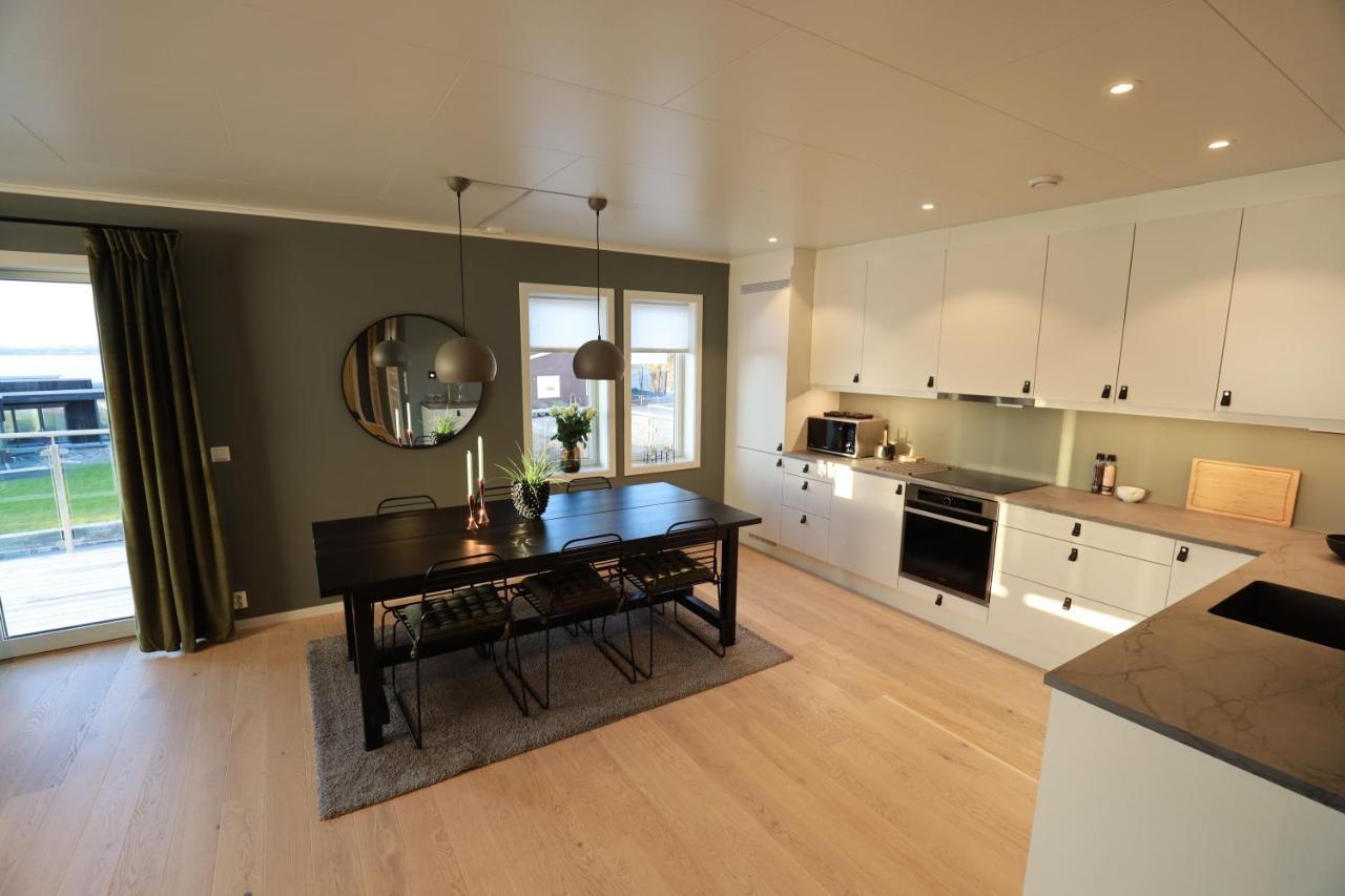 Modern Apartment With Seaview Hammarvika エクステリア 写真