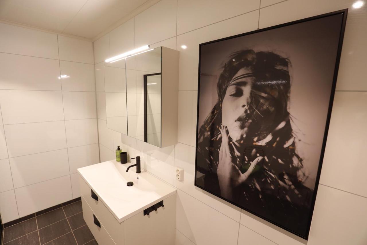 Modern Apartment With Seaview Hammarvika エクステリア 写真